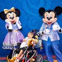 Purple-Day-Expo-2026-Mickey-and-Minnie-78