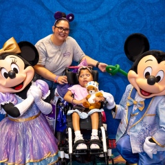 Purple-Day-Expo-2026-Mickey-and-Minnie-92